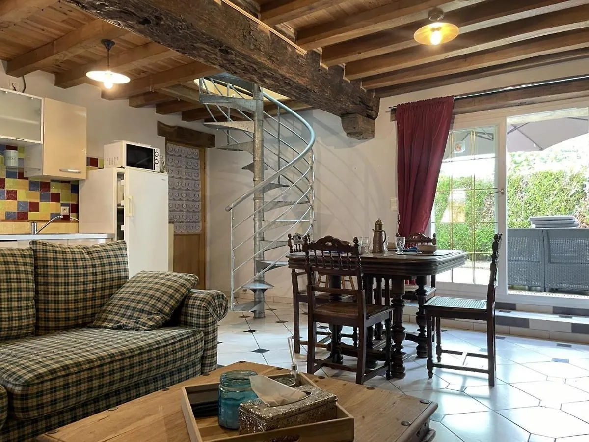 Gite Charme & Confort Avec Piscine, Terrasse, Jardin Clos, Pres De Neris Les Bains, Animaux Acceptes - Fr-1-489-344 Terjat 0*,  Francia